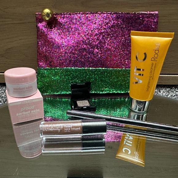 Makeup Beauty Bag Bundle - Picture 1 of 2